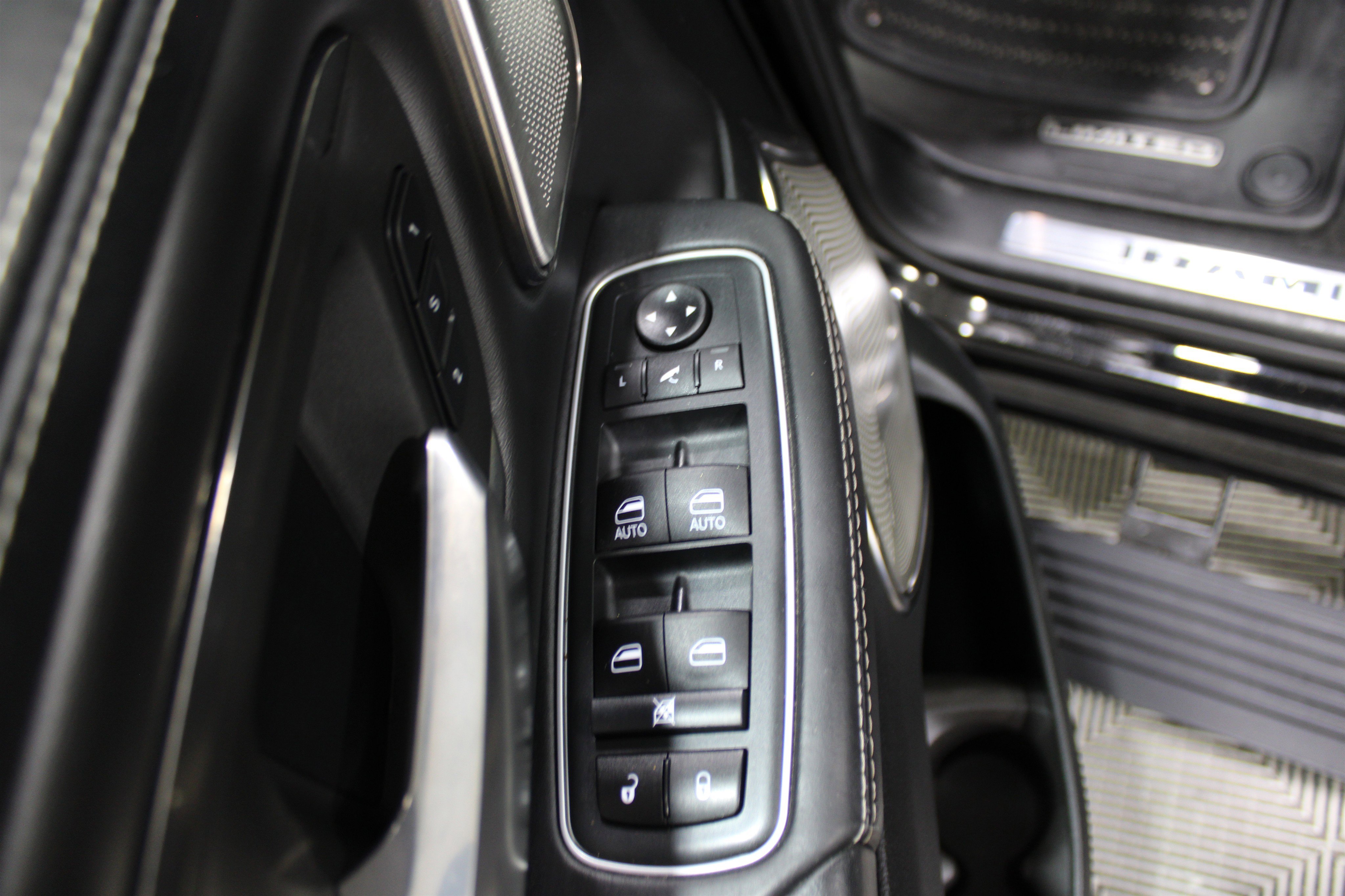 2020 Ram 1500 Limited photo 4