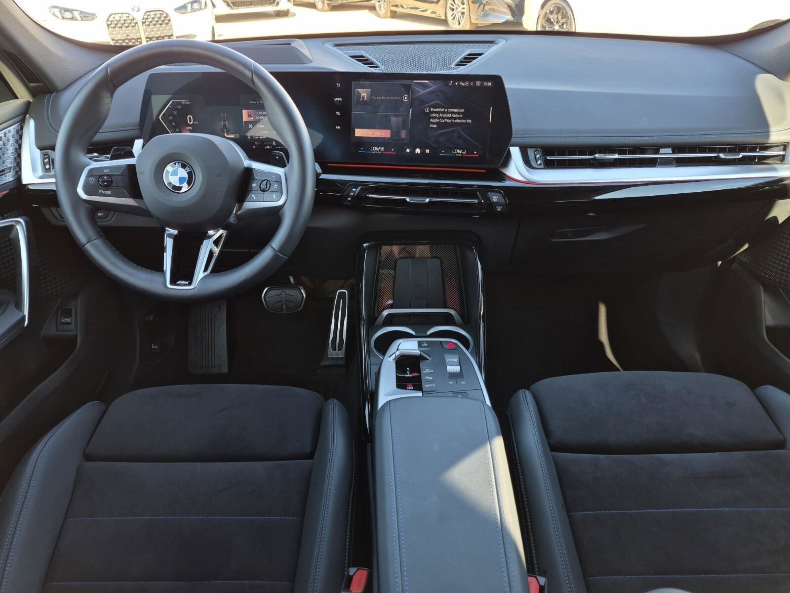 2025 BMW X1 28i - Photo 31