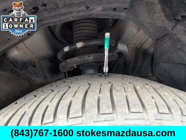 Used 2025 Silver Mitsubishi SE image 26