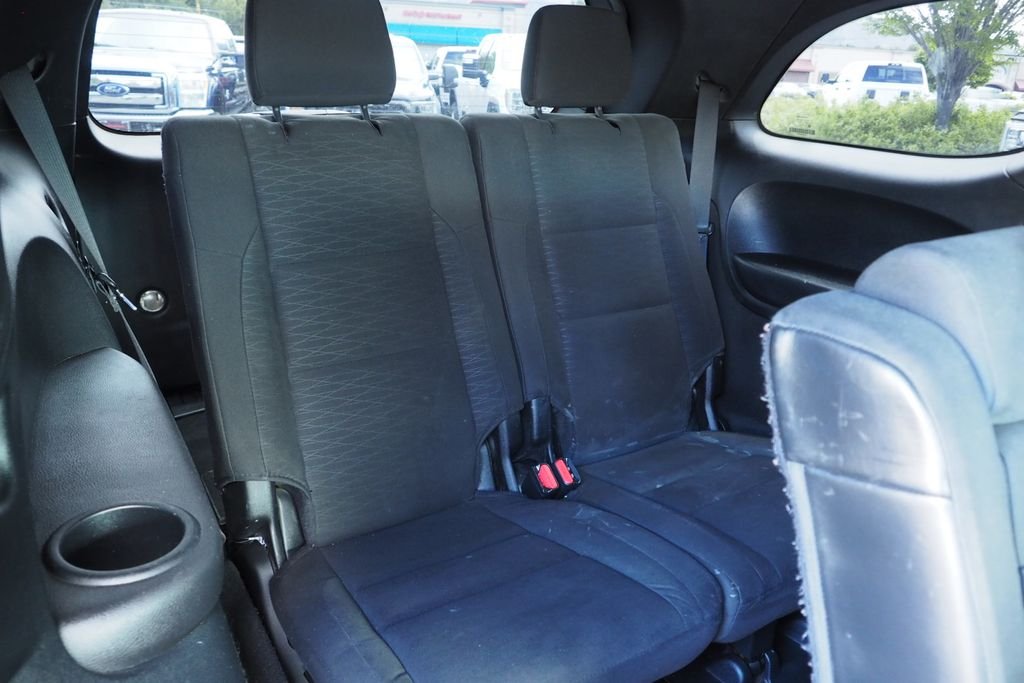 Used 2019 Black Dodge SXT Plus image 18