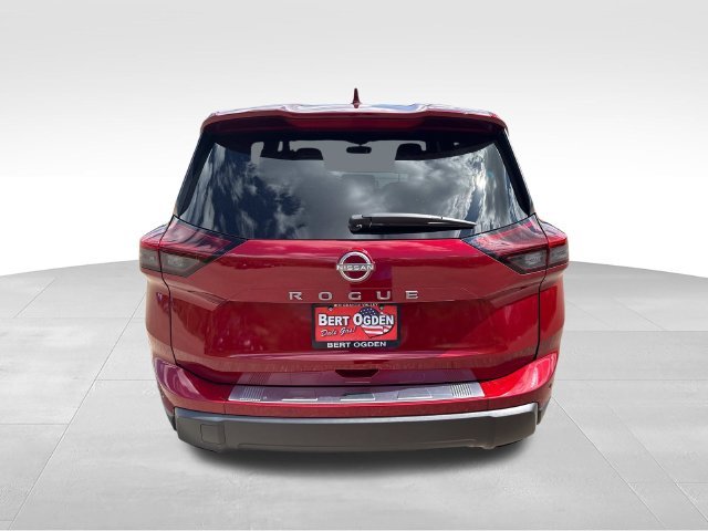 Used 2025 Red Nissan SV image 7