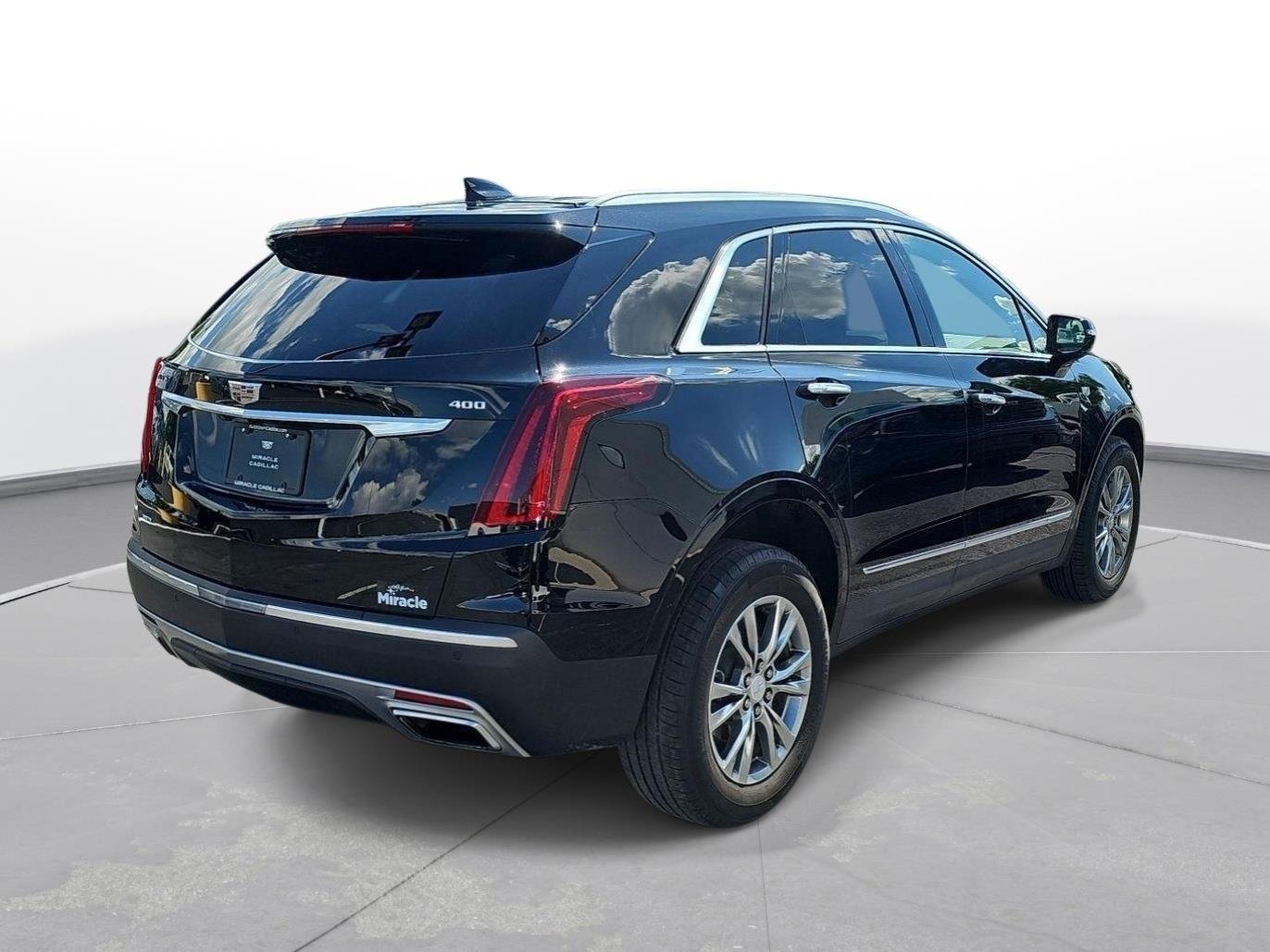 Used 2023 Stellar Black Metallic Cadillac AWD Premium Luxury image 5
