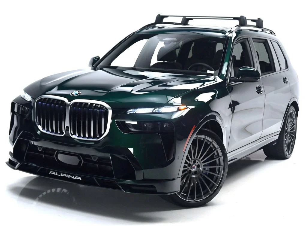 Used 2025 ALPINA Green Metallic BMW ALPINA XB7 image 7