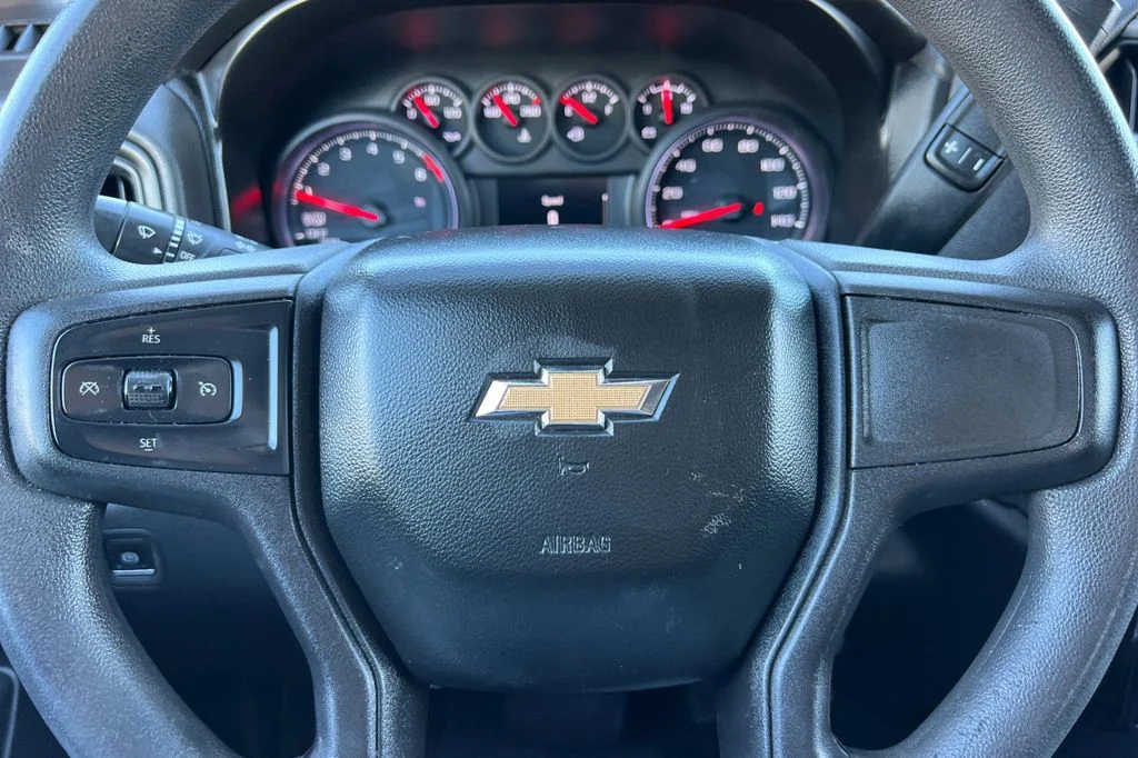 Used 2021 Black Chevrolet Custom image 24