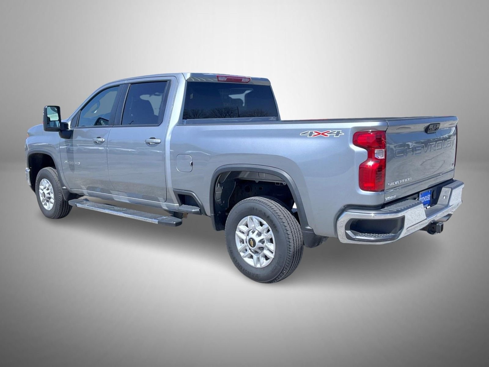 Used 2025 Gray Chevrolet LT image 7