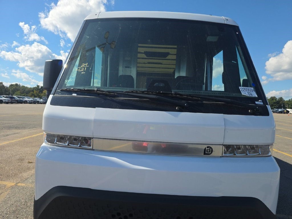 Used 2024 Chevrolet BrightDrop Zevo 600 with VIN 2G5ZJ3TY9R9104195 for sale in Lilburn, GA