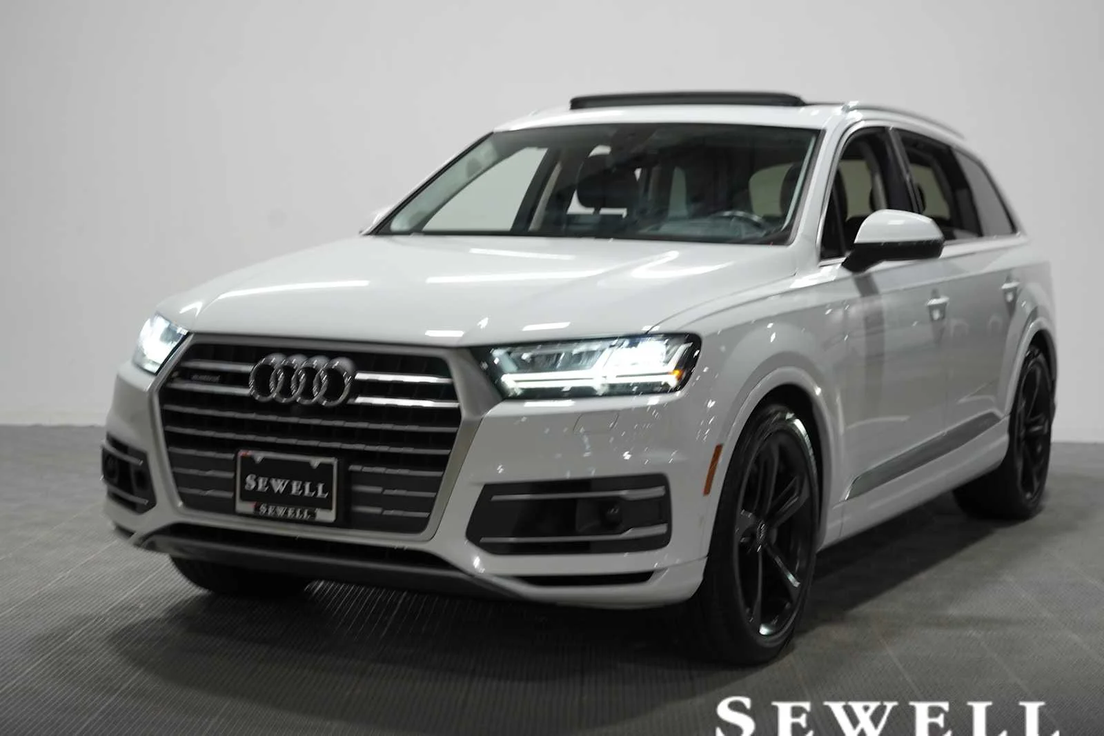 2019 Audi Q7 55 Prestige quattro Tiptronic's photo