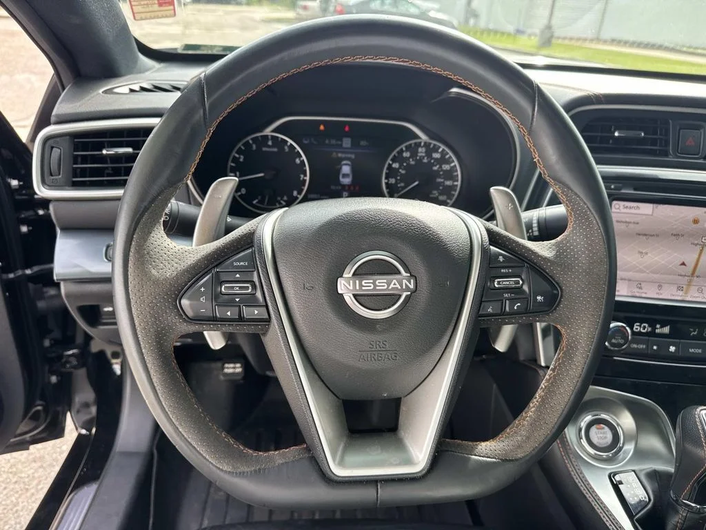 Used 2023 Black Nissan SR image 32