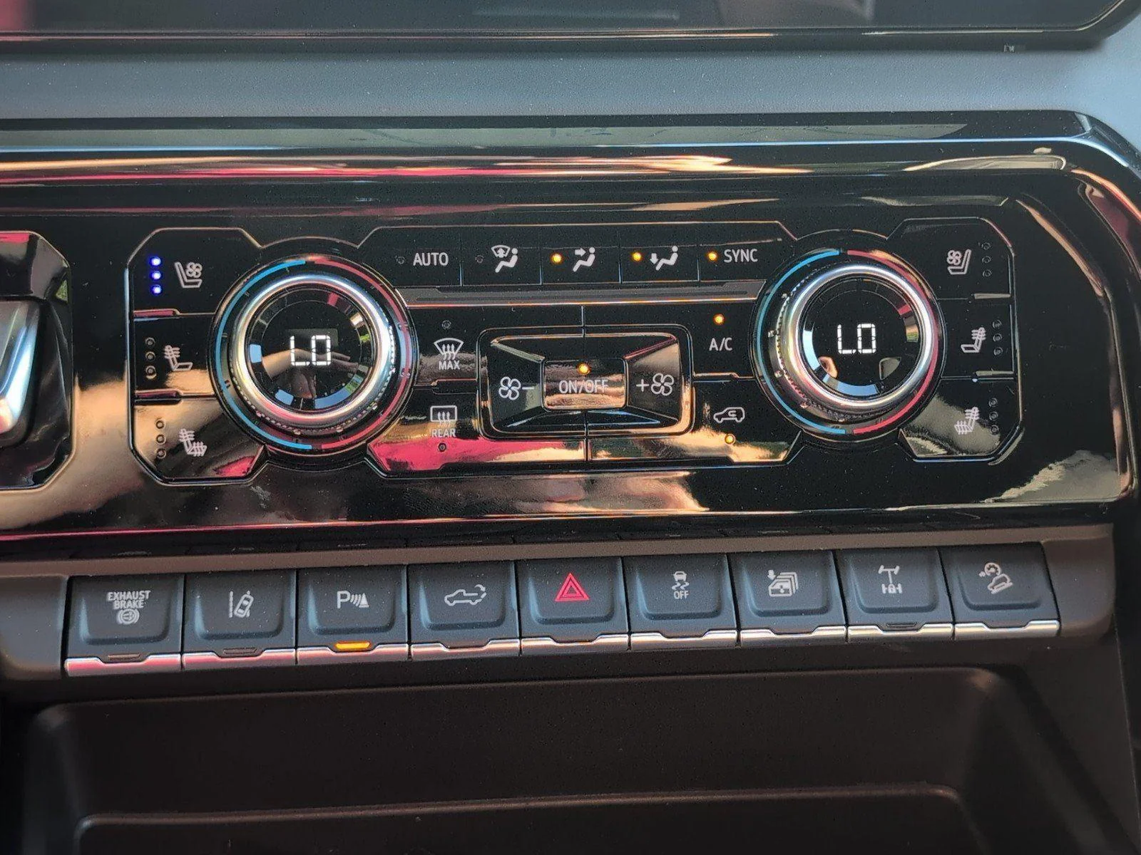 New 2026 Onyx Black GMC AT4X image 23
