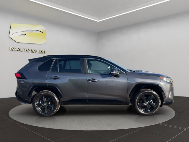 Used 2021 Gray Toyota Hybrid XSE image 8