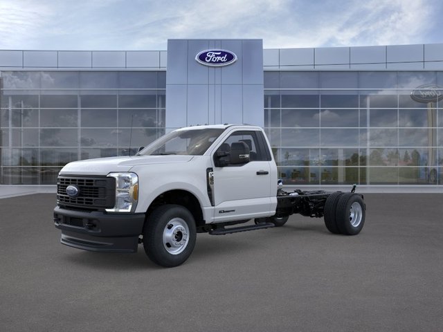 2026 Ford Chassis Cab F-350® XL