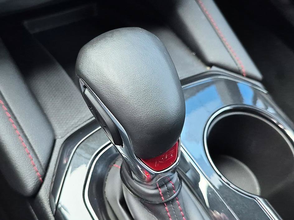 Used 2025 Black Chevrolet RS image 26