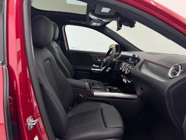 New 2026 MANUFAKTUR Patagonia Red Metallic Mercedes-Benz GLA 250 image 17