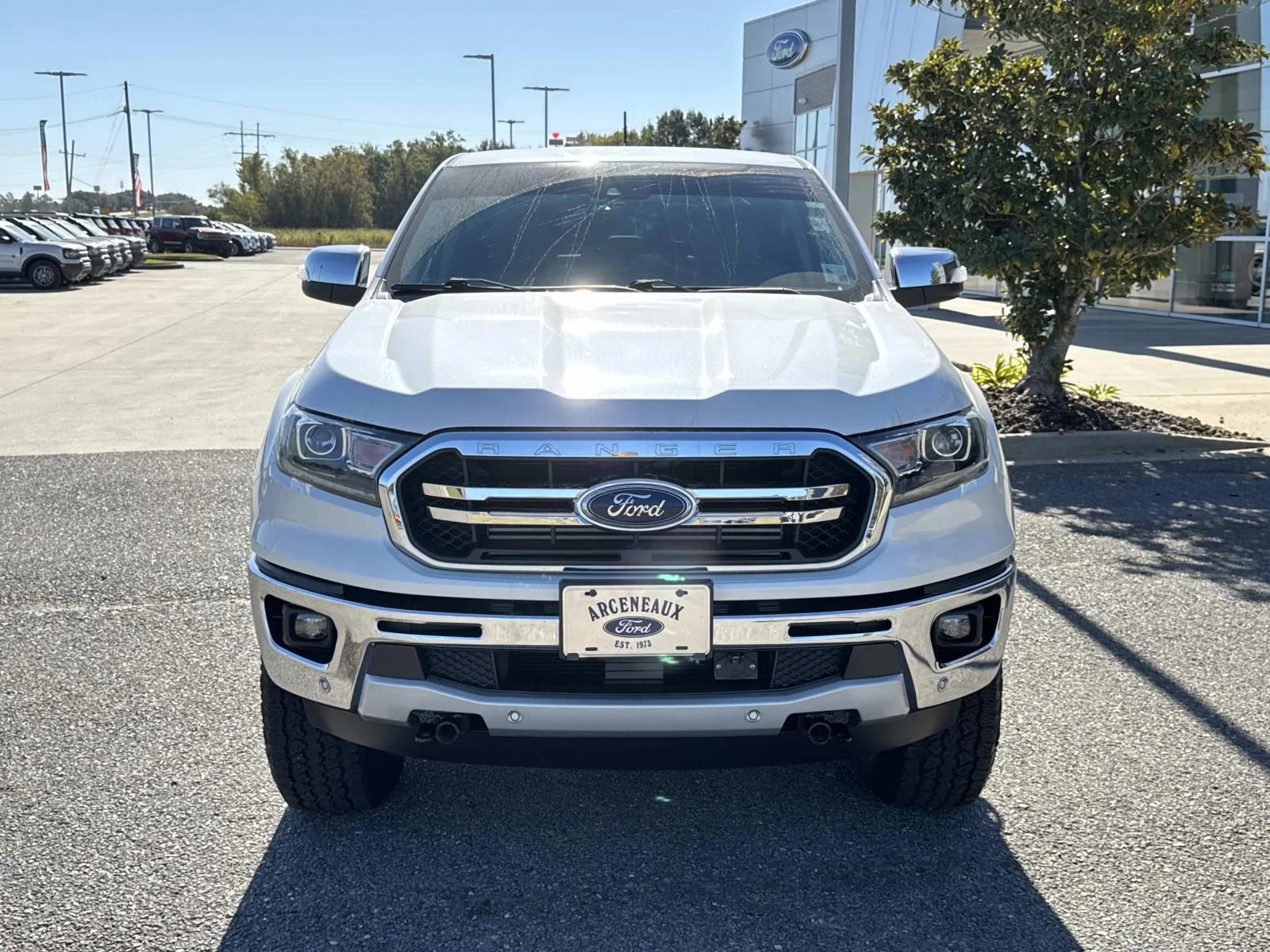 Certified Used 2020 White Platinum Tri-Coat Metallic Ford LARIAT image 2