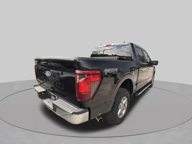 Used 2024 Black Ford XLT image 3