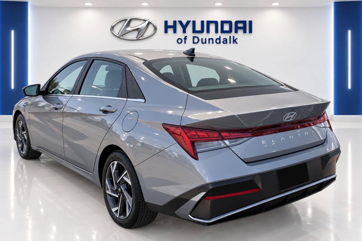 Used 2024 Silver Hyundai SEL image 2