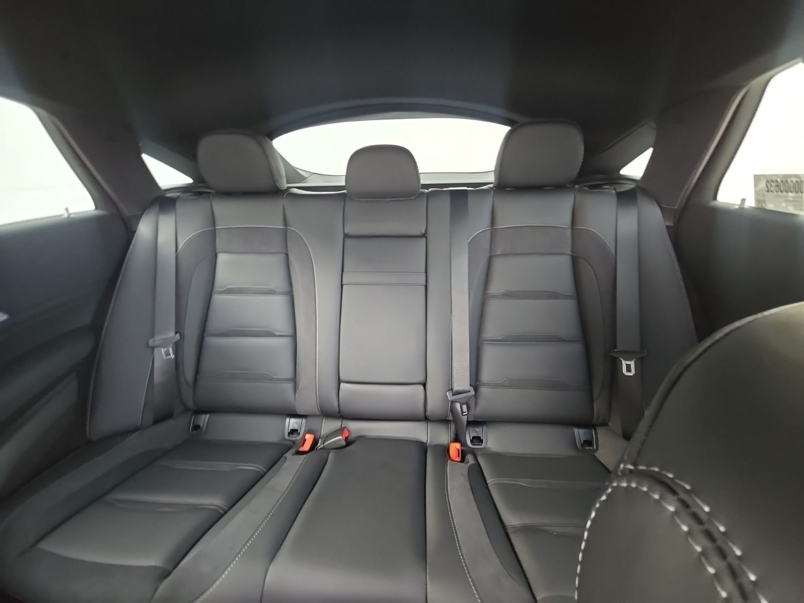 New 2026 MANUFAKTUR Alpine Grey Mercedes-Benz GLE 53 AMG® image 8