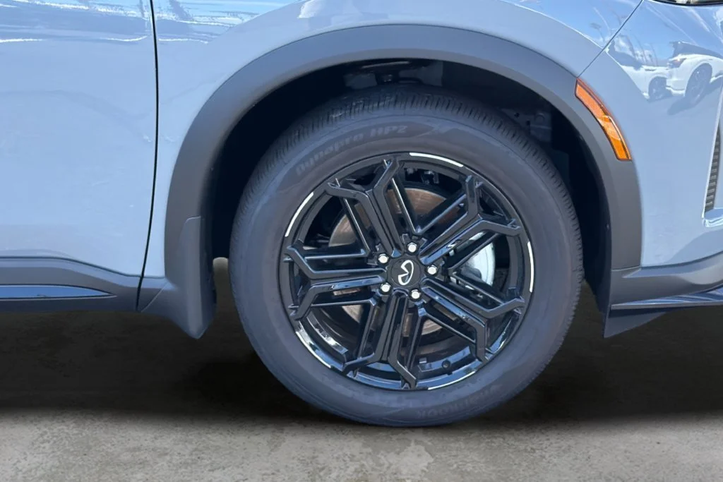New 2027 HARBOR GRAY INFINITI Sport AWD image 35