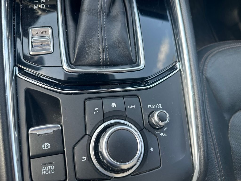 Used 2018 Black Mazda Grand Touring image 20
