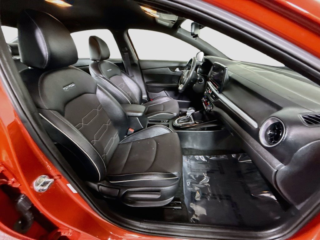 Used 2022 Fire Orange Kia GT-Line image 25