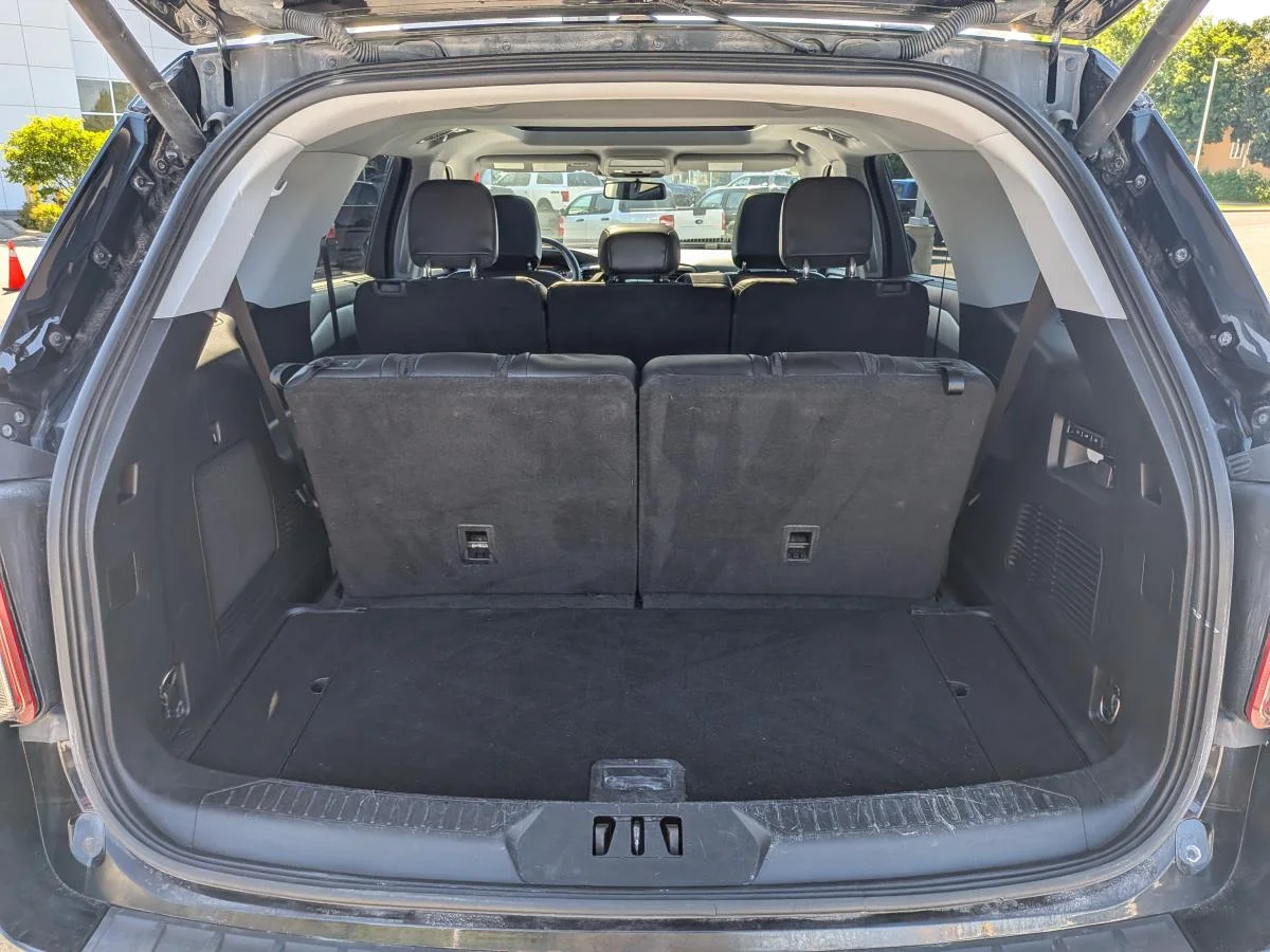Used 2023 Black Ford Limited 4wd image 16