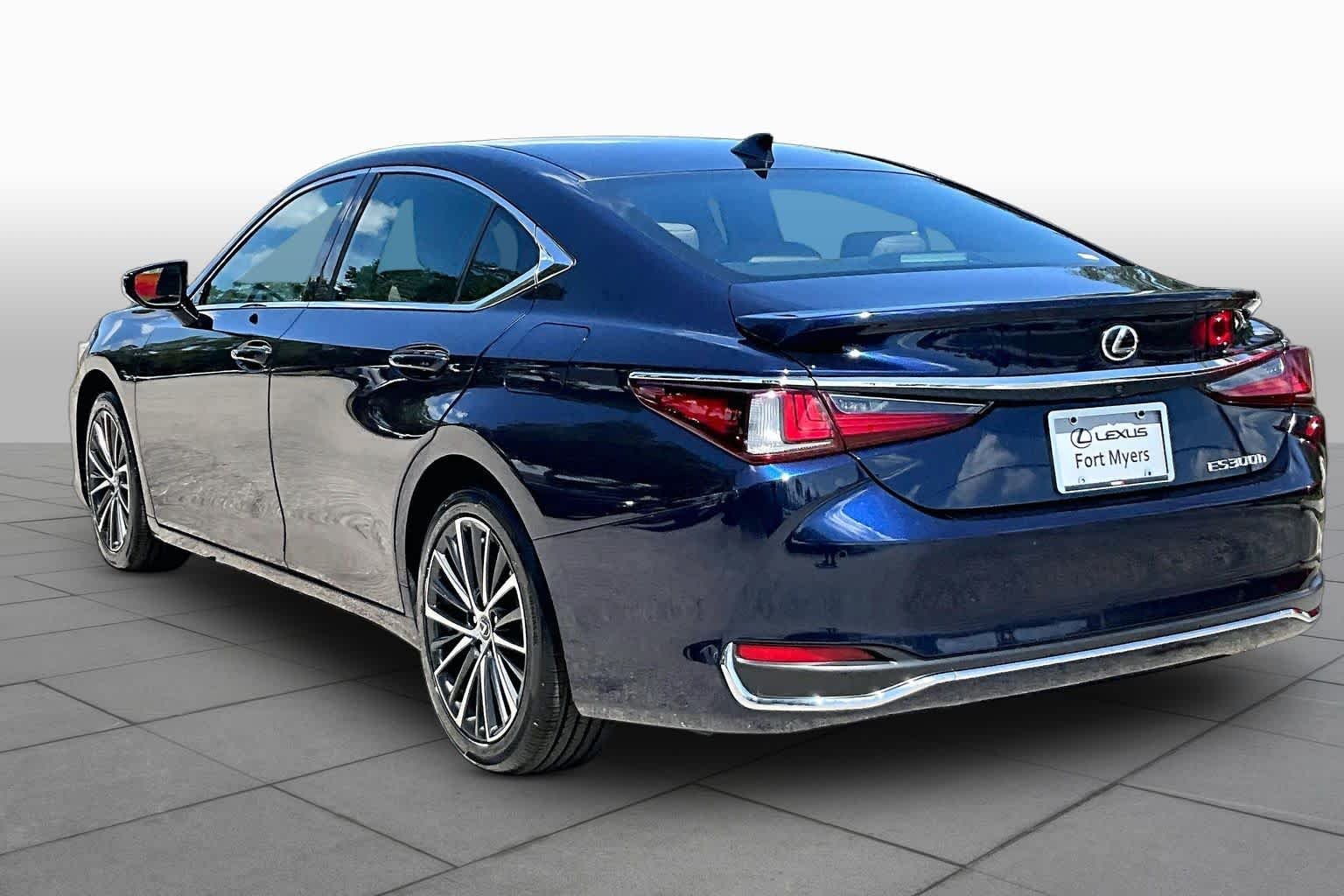 Used 2023 Nightfall Mica Lexus  image 12