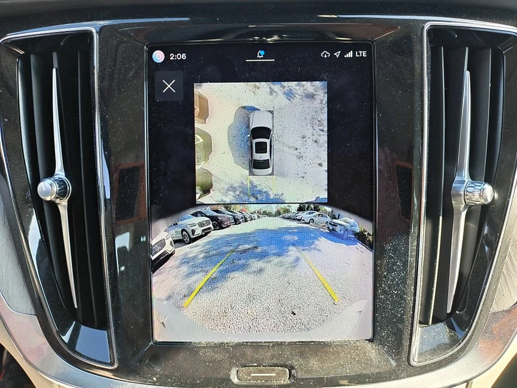 Used 2024 Gray Volvo Ultimate image 17