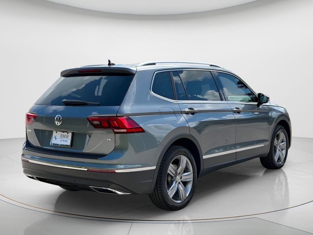 Used 2021 Gray Volkswagen 2.0T SEL image 5