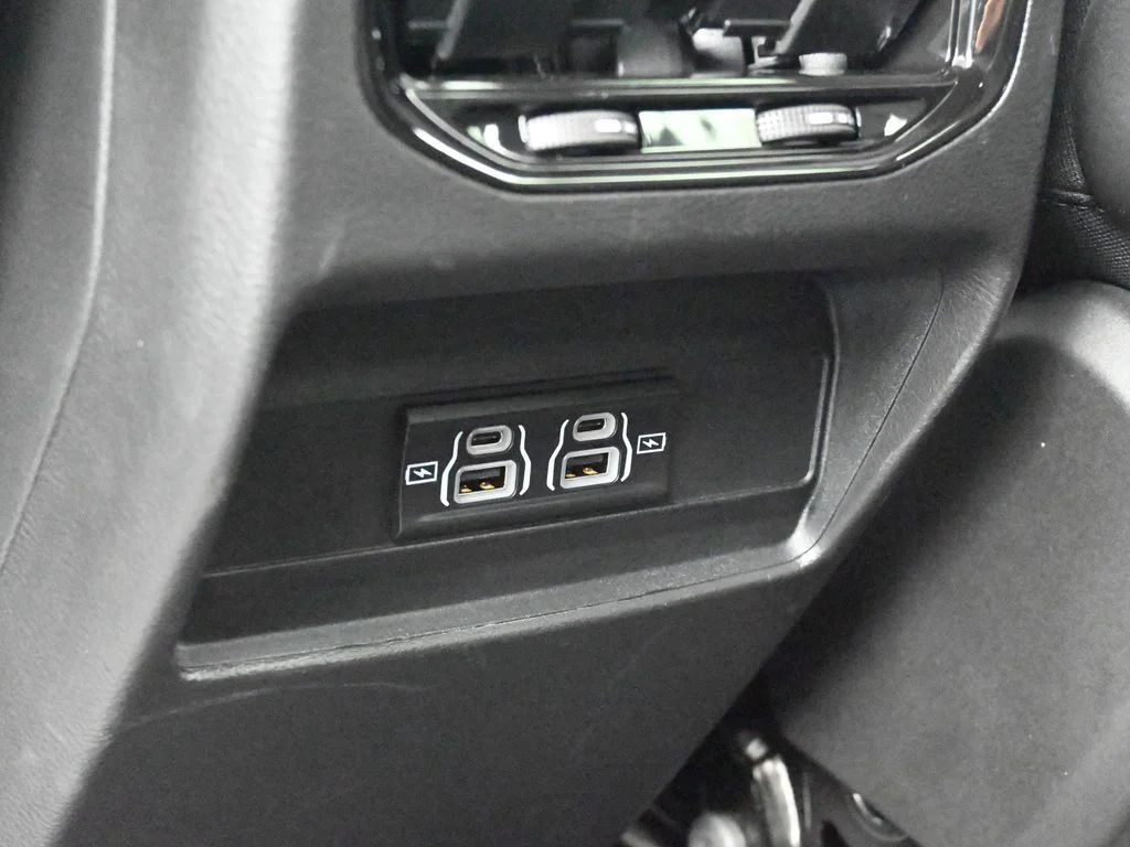 2025 Jeep Grand Cherokee Laredo - Photo 32