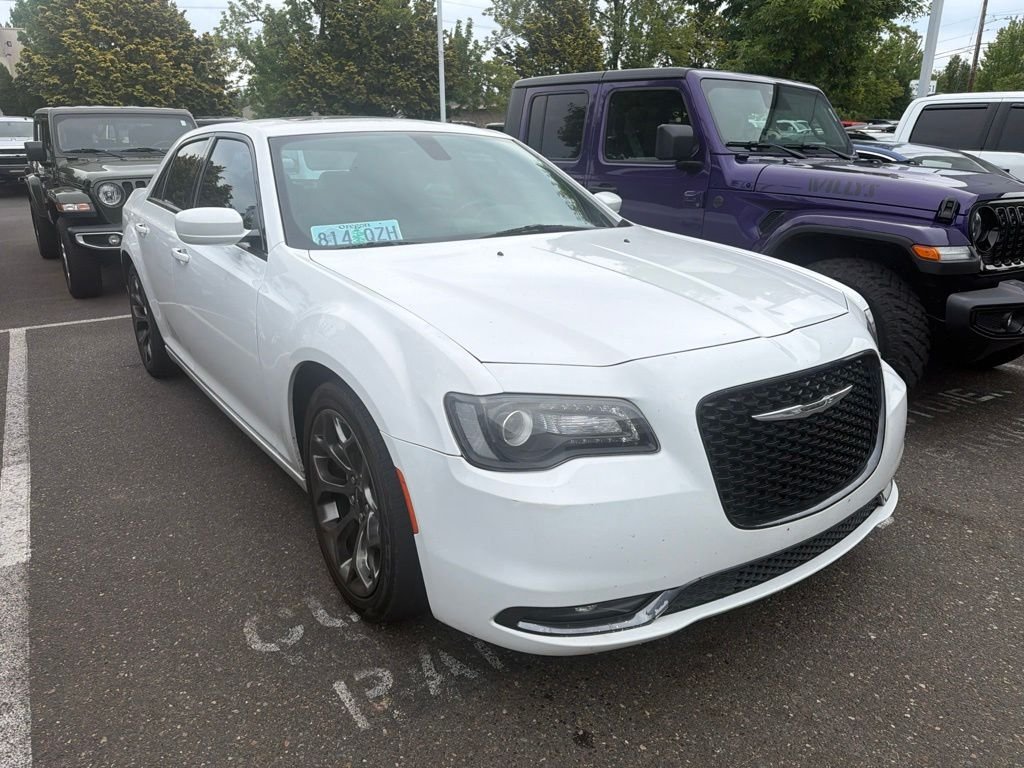 2015 Chrysler 300 S V6's photo