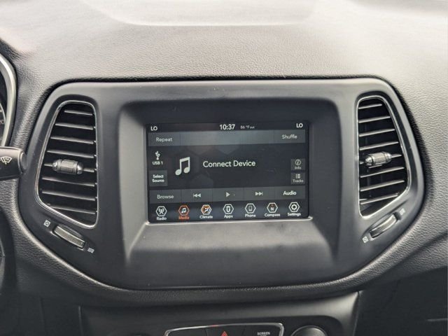 Used 2021 White Jeep Latitude image 21