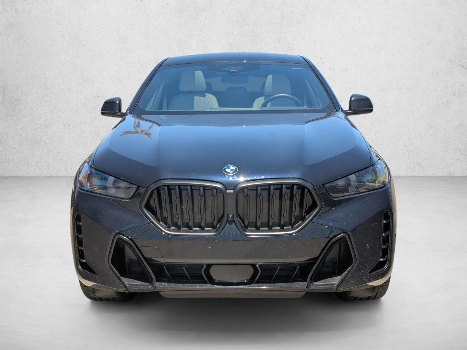 Used 2024 Carbon Black Metallic BMW xDrive40i image 2