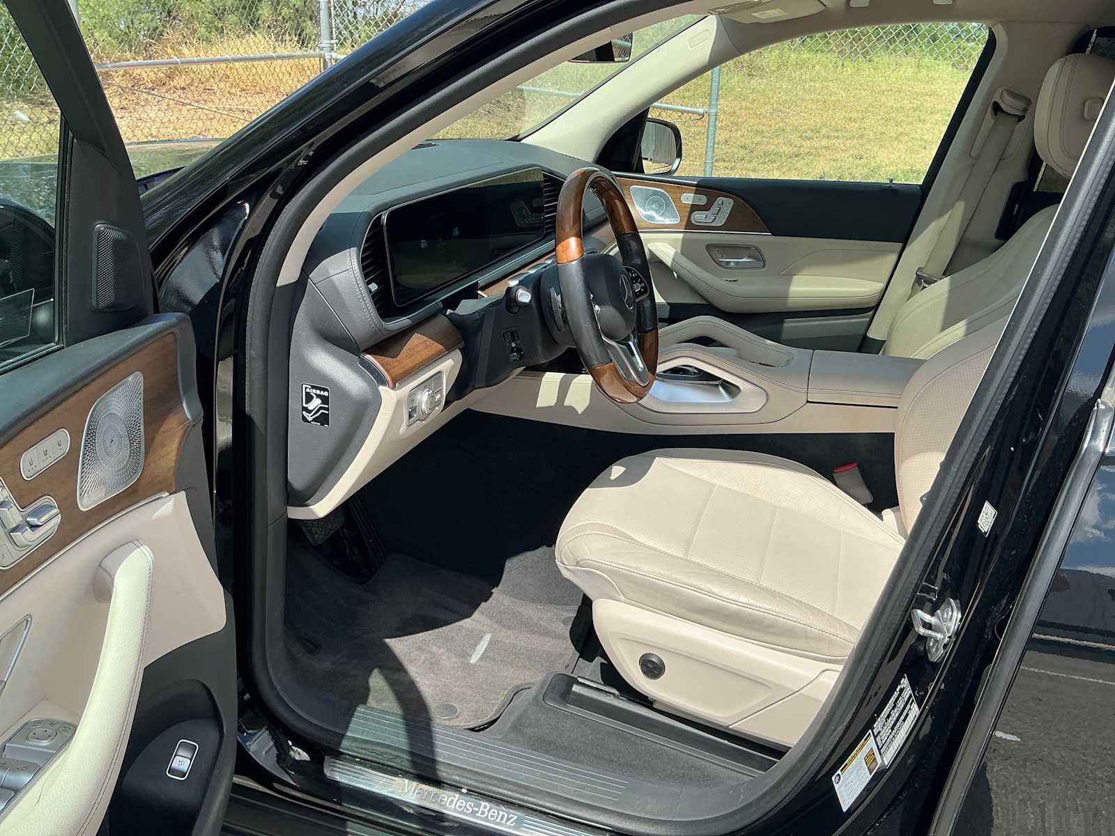 Used 2020 Black Mercedes-Benz GLS 450 image 10