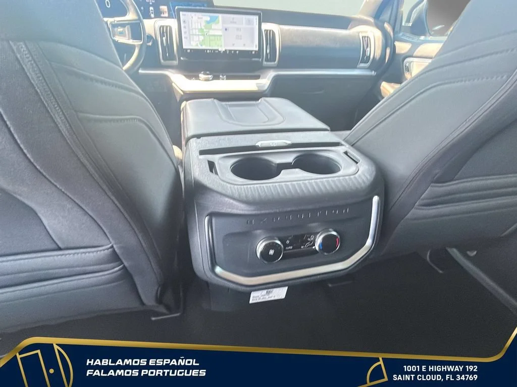 Used 2025  Ford Active image 10