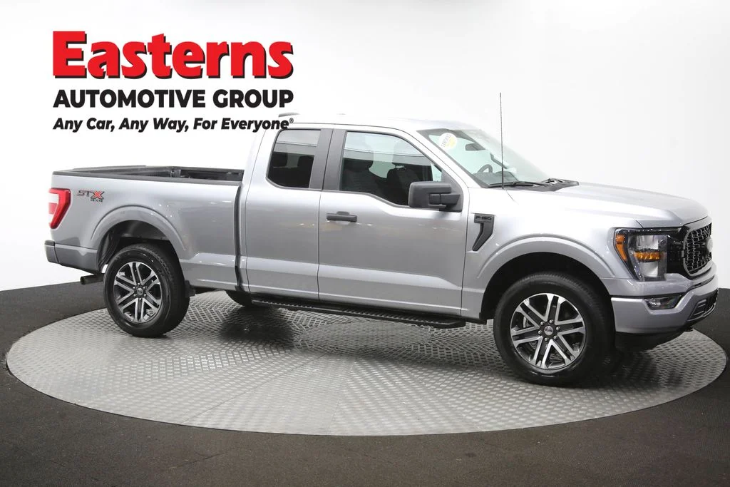 Used 2023 Silver Ford XL image 48