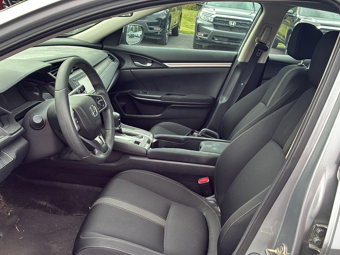 Used 2019 Lunar Silver Metallic Honda LX image 11