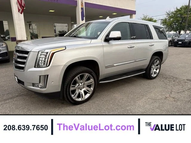Used 2017 Silver Cadillac Luxury image 8