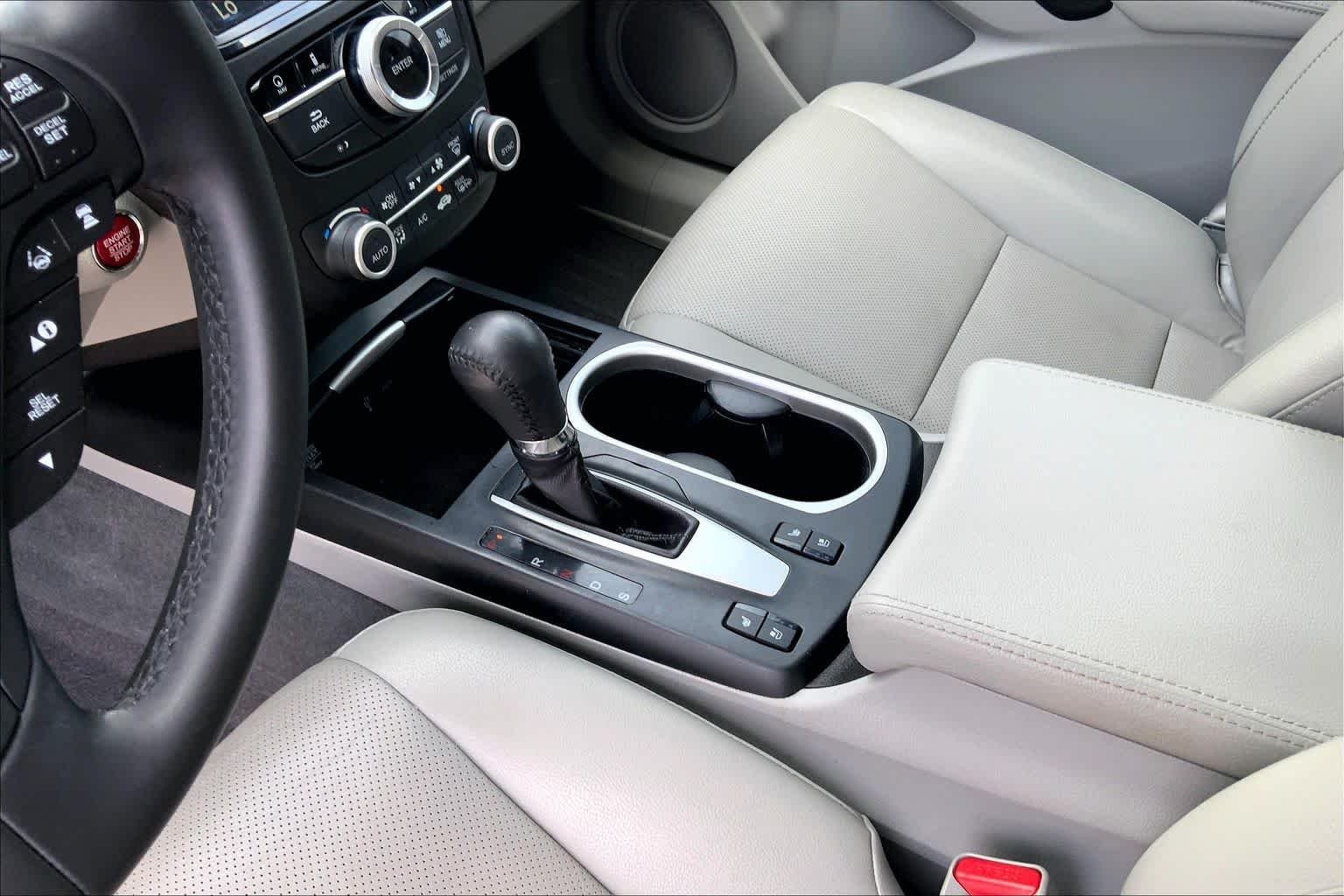 Used 2018 Modern Steel Metallic Acura w/Advance Pkg image 17