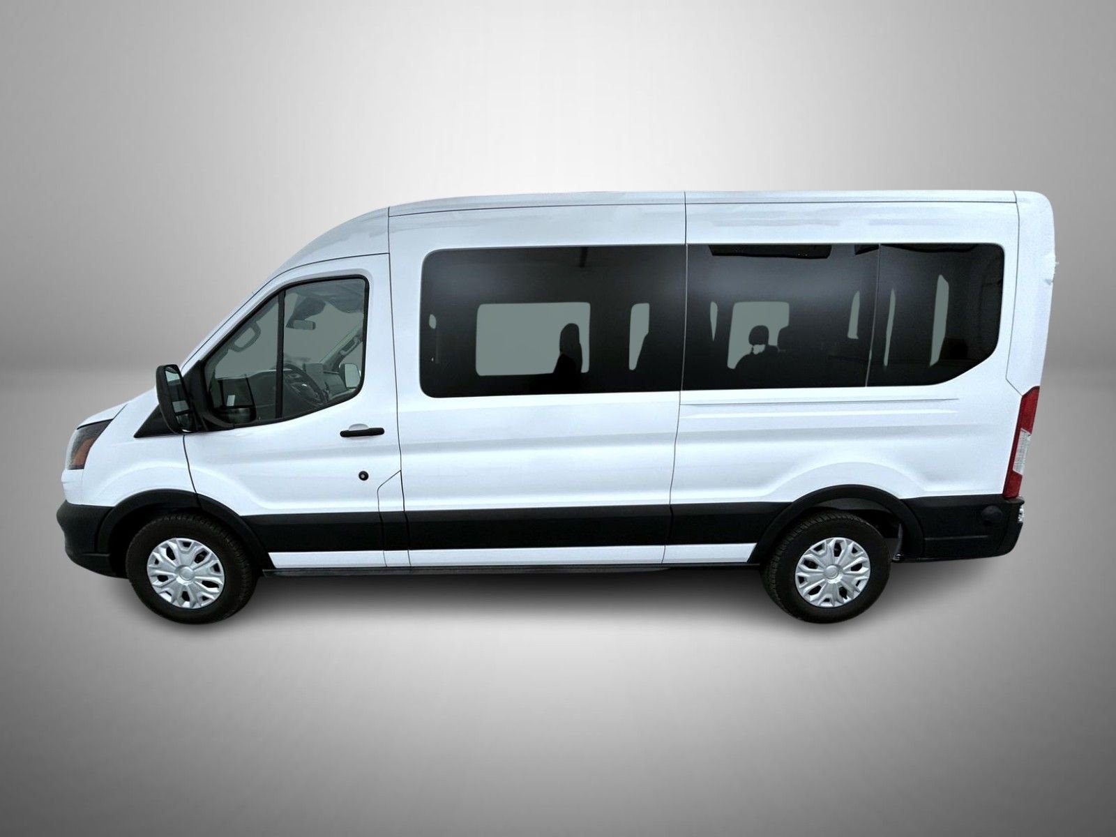 New 2026 Oxford White Ford XL image 8