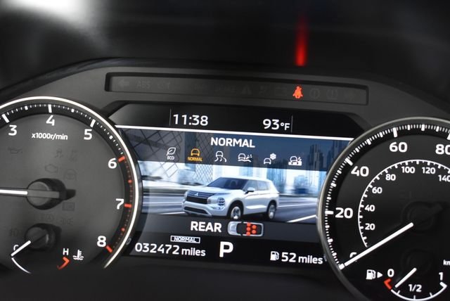2024 Mitsubishi Outlander SE - Photo 45