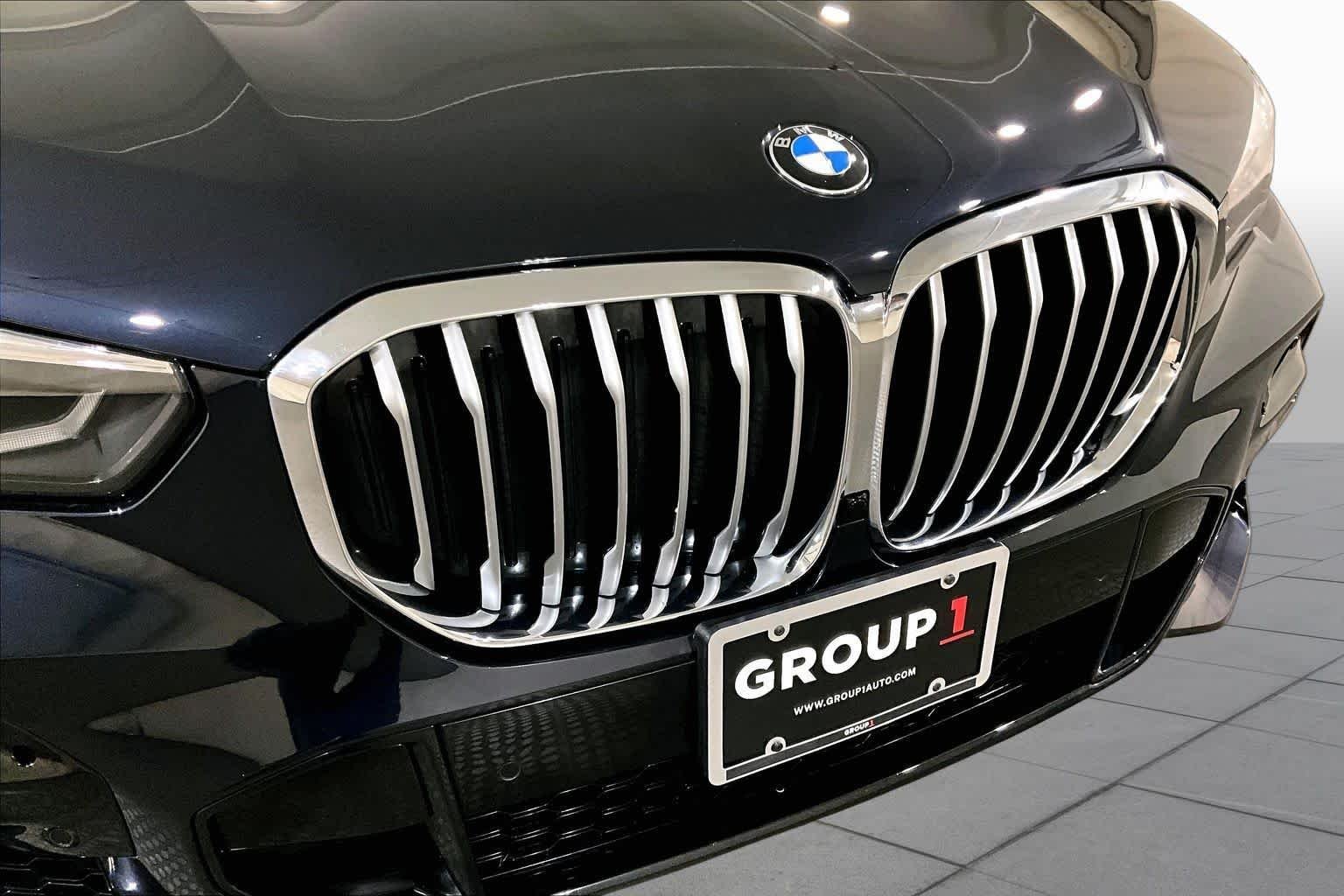 Used 2023 Carbon Black Metallic BMW xDrive40i image 31
