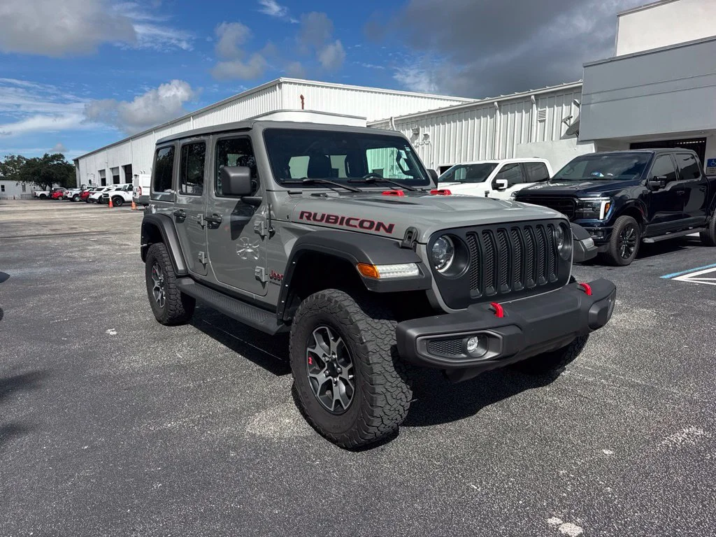 Certified Used 2023 Sting Gray Clearcoat Jeep Rubicon image 2