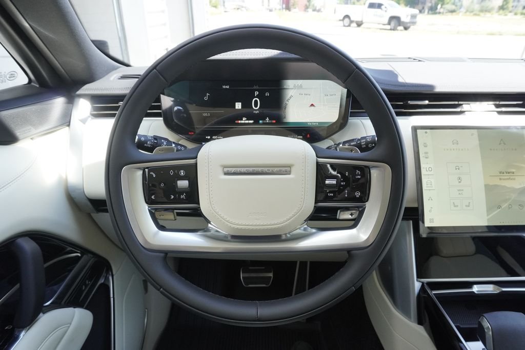 New 2026 Santorini Black Land Rover SE image 10