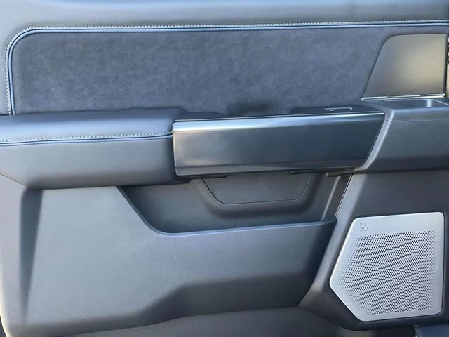 New 2026 Agate Black Metallic Ford F-250® Platinum® image 11