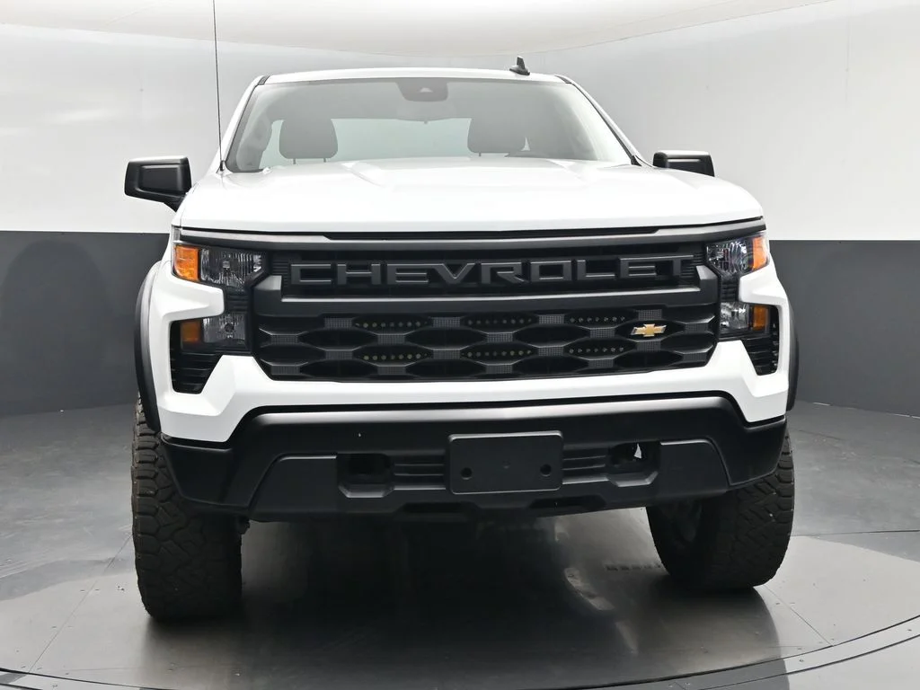 Used 2024 White Chevrolet WT image 21