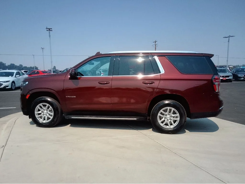 Used 2022 Auburn Metallic Chevrolet LT image 6