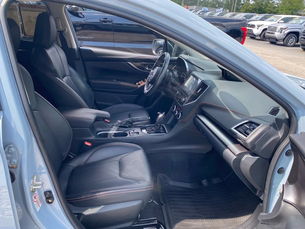 Used 2019 Gray Subaru 2.0i Limited image 17