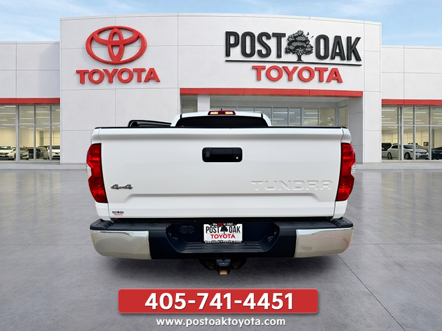Used 2020 White Toyota SR5 image 14