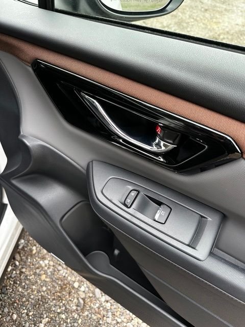 Used 2025 Crystal White Pearl Subaru Sport image 22