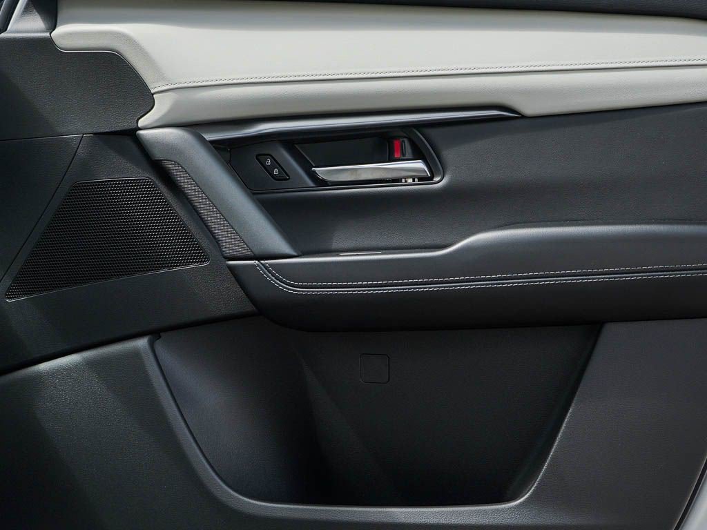 New 2026 Machine Gray Metallic Mazda 2.5 S Select AWD image 9